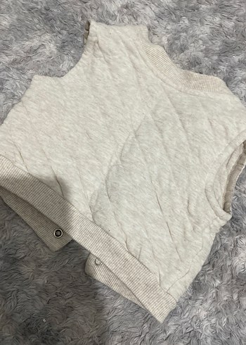 Gri Düğmeli Erkek Çocuk Yeleği - Görsel 2