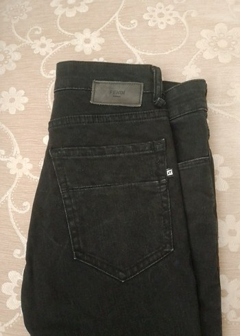 Fendi Sehir Stiline Uygun Fendi Siyah Denim Jean