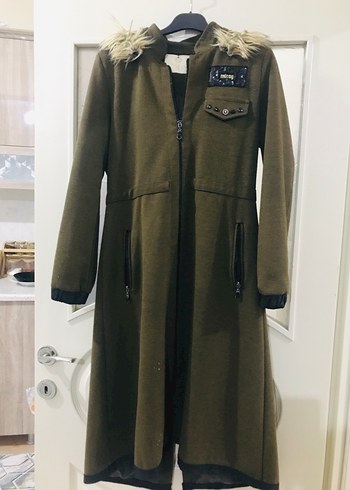 Kürklü Uzun Kahverengi Kamuflaj Kadın Kaban kaşe - Görsel 2