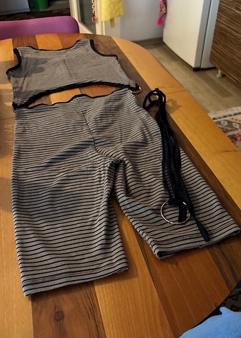 Gri Çizgili Mini Hamile Şortu - Görsel 5