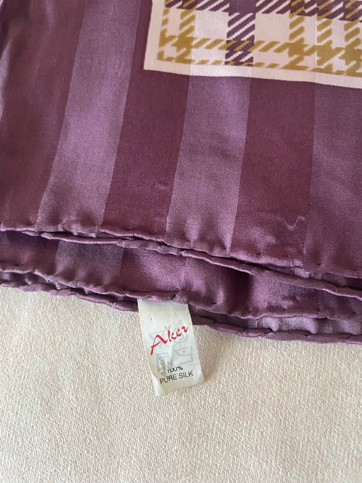 Mor Desenli eşarp - Görsel 2