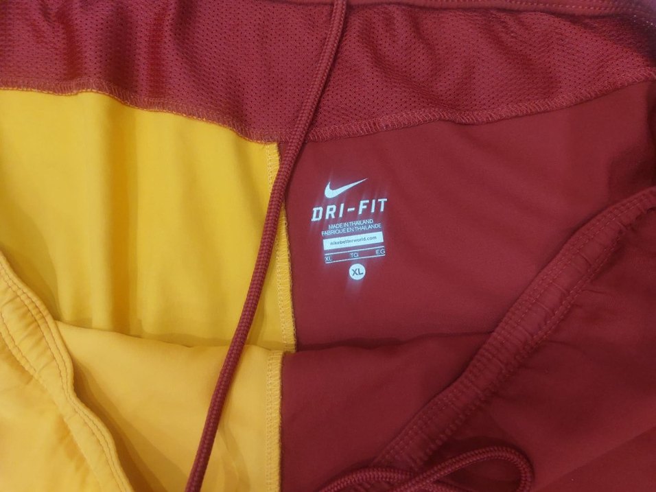 Galatasaray 'XL' Beden 2015-2016 Sezonu Maç Şort... - Görsel 3