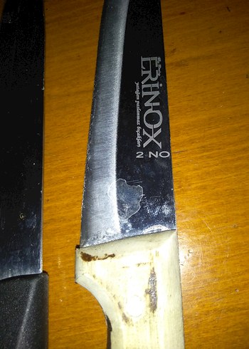 Diğer Erinox Siyah ve Kahverengi Saplı Bıçak Seti