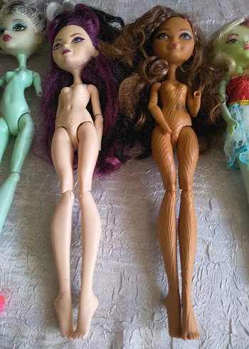 Monster High Renkli Çeşitli Bebek Seti