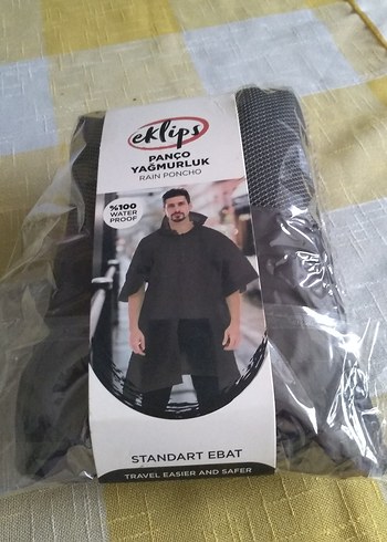 Siyah Kadın Street Wear Yağmurluk - Görsel 2