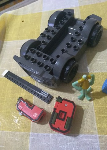 Renkli Çeşitli Oyuncak Seti - Görsel 2