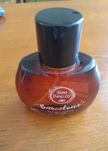 Bee Beauty Barcelona Kadın Parfümü 50 ml