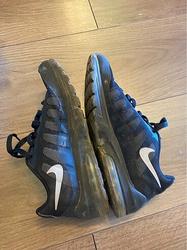 37,5 Beden Nike ayakkabı
