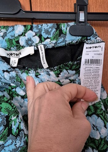 Yeşil Çiçekli Kısa Kollu Crop Bluz ve Mini Etek Takım - Görsel 5