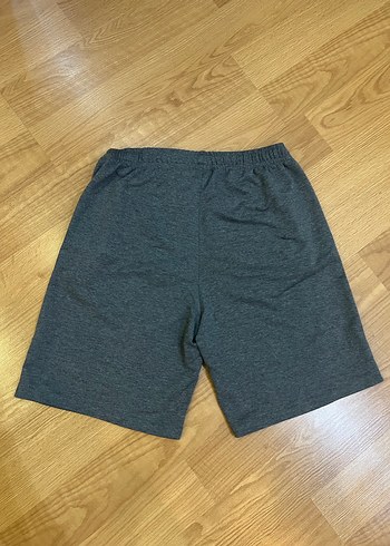 Gri Rahat Kesim Spor Şort - Görsel 2