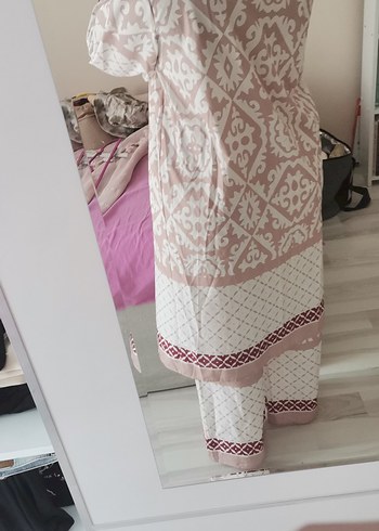 l Beden Batik Desenli Bohem Midi Kimono sabahlık