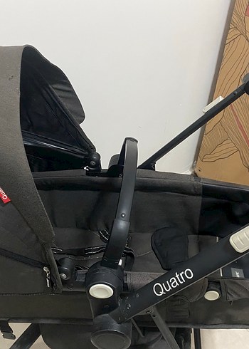 Diğer Quatro Siyah Bebek Arabası