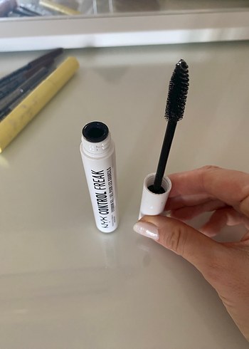 NYX Kaş sabitleme jeli SIFIRDIR - Görsel 2