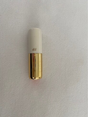 H&M şeftali ruj