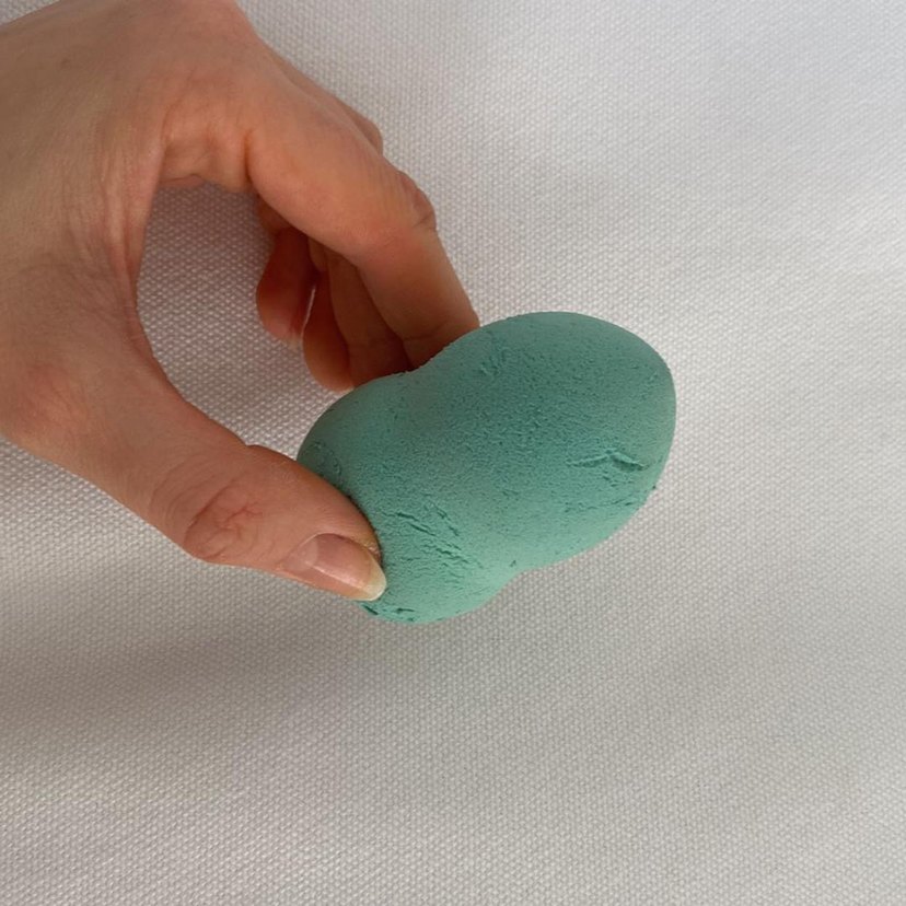 Pastel Turkuaz Makyaj Süngeri - Görsel 2