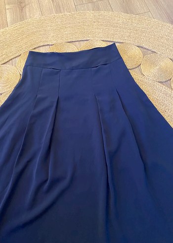 Lacivert pileli uzun krep etek - Görsel 2