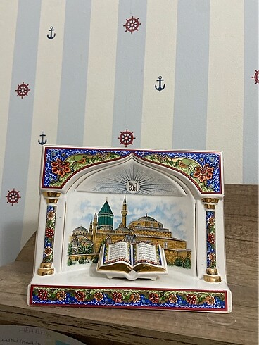 Porselen Kuran-ı Kerim ve Mevlana Dekoratif Biblo