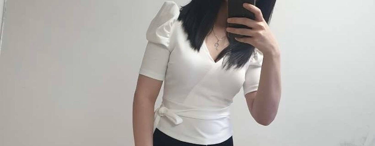 Beyaz şık bluz