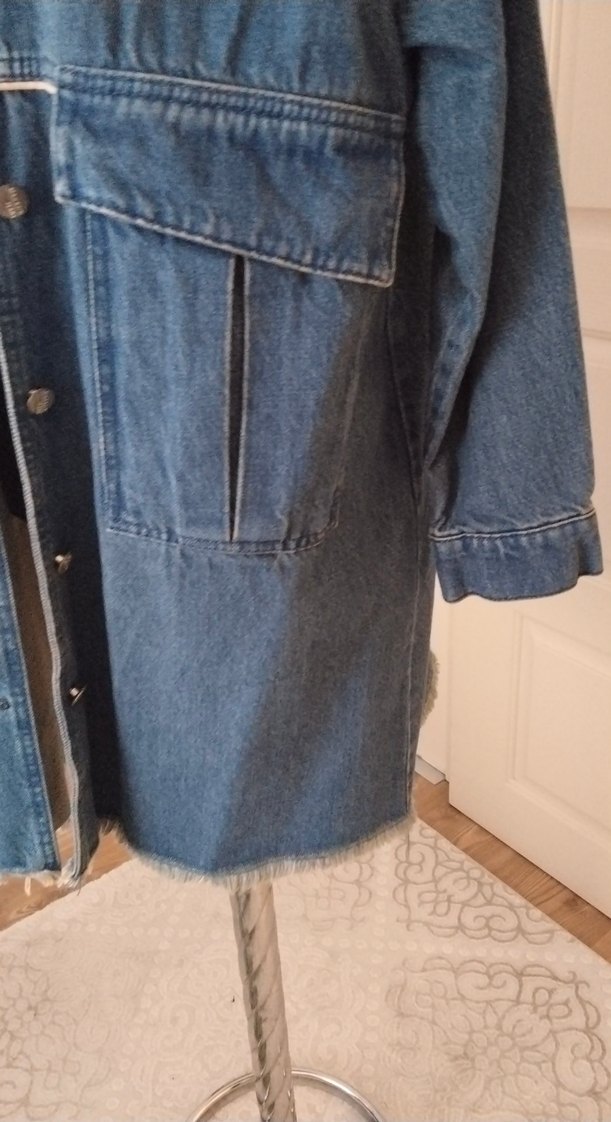 Uzun Kesim Düğmeli Kadın Kot Ceket - Görsel 3