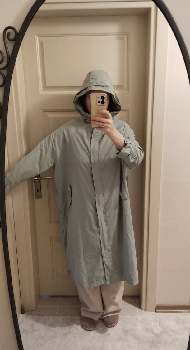 mint Kapüşonlu Kadın Yağmurluk - Görsel 2