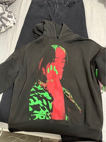 H&M billie eilish