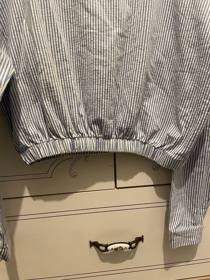 Gri Çizgili Bluz - Görsel 3