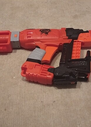 Nerf nailbiter zoom and doom