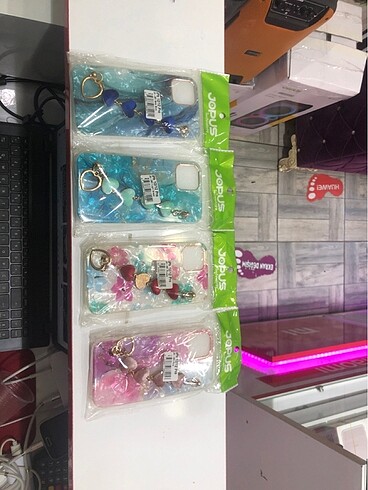 İphone 12 kalpli kılıf