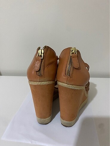 37 Beden Nine west dolgu topuk ayakkabı