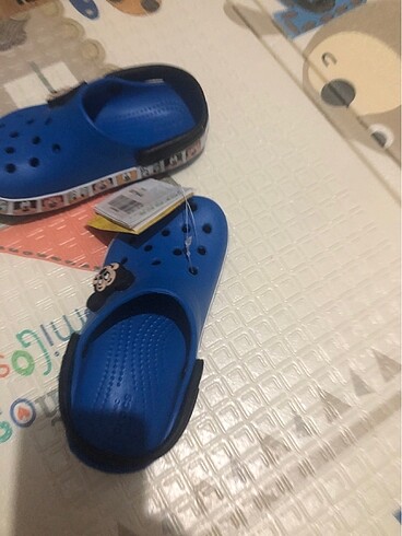 27 Beden mavi Renk Crocs çocuk