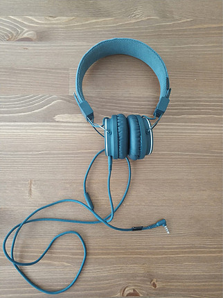 Urban Outfitters Urbanears Plattan