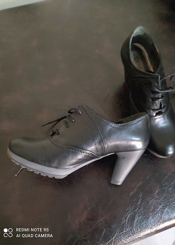 36 Beden Siyah Stiletto Topuklu Kadın Klasik Ayakkabı