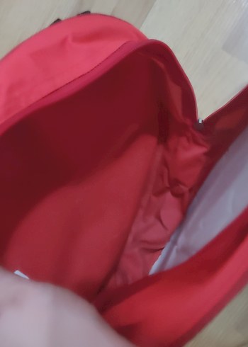 Örümcek Adam Temalı Renkli Çocuk Okul Çantası - Görsel 3