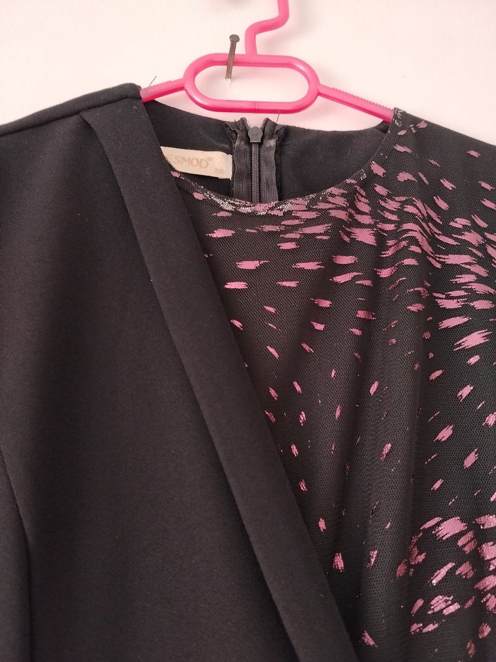 Uzun Siyah Drapeli V Yakalı Elbise - Görsel 2