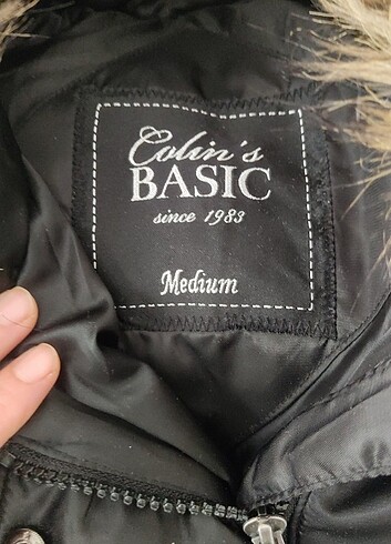 m Beden siyah Renk Siyah kapşonlu Colins marka m beden