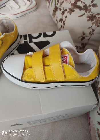 Kız Çocuk Sarı Cırt Cırtlı Spor Ayakkabı - Görsel 5