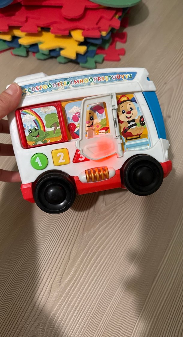 Renkli Eğitici Oyuncak Kamyon - Görsel 3