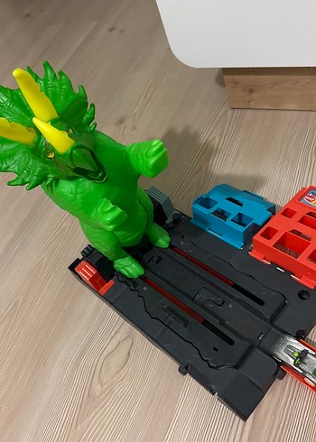 Renkli Yeşil Triceratops Oyuncak Arabası - Görsel 4