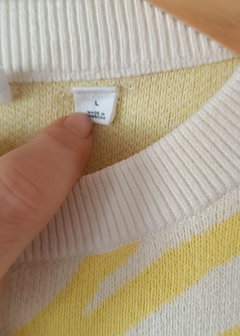 GAP Sarı Zebra Desenli Triko Kazak - Görsel 3