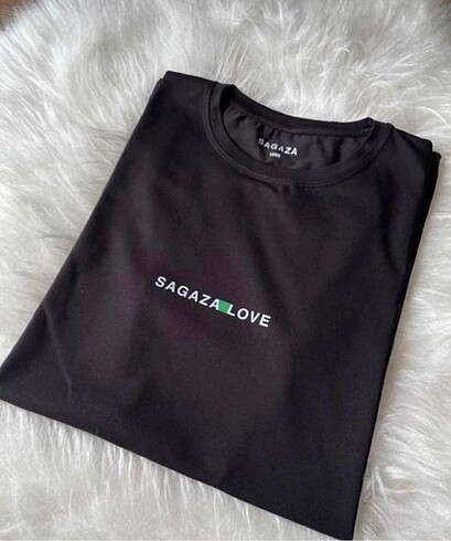 Sagaza Love Tshirt