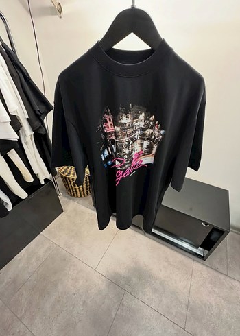 Balenciaga Siyah Baskılı Oversize Erkek Tişört - Görsel 5