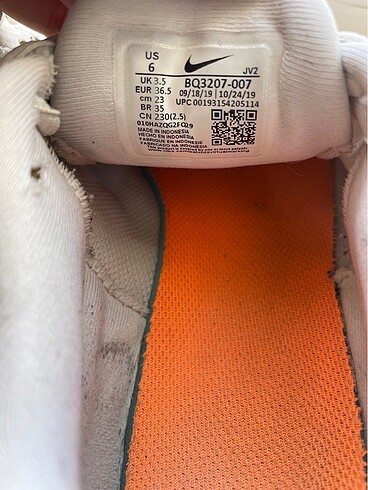 36,5 Beden Nike spor ayakkabı