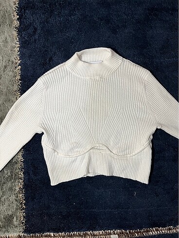 Bershka crop trıko
