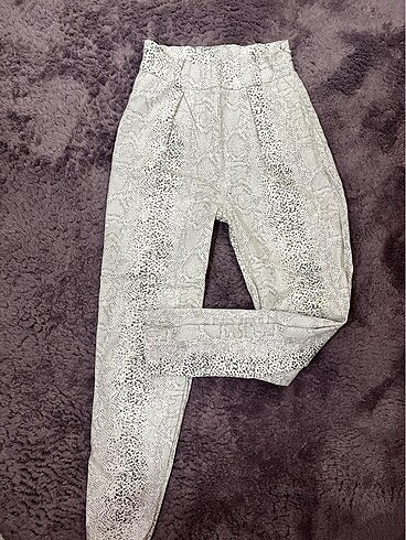 Bershka pantolon