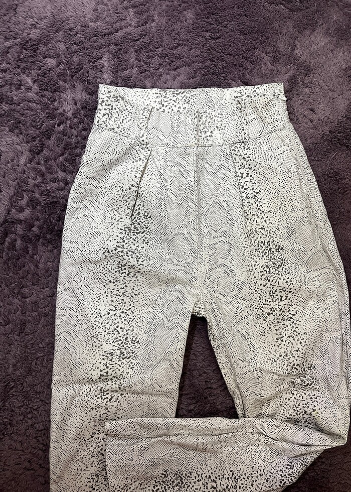 Bershka pantolon - Görsel 3