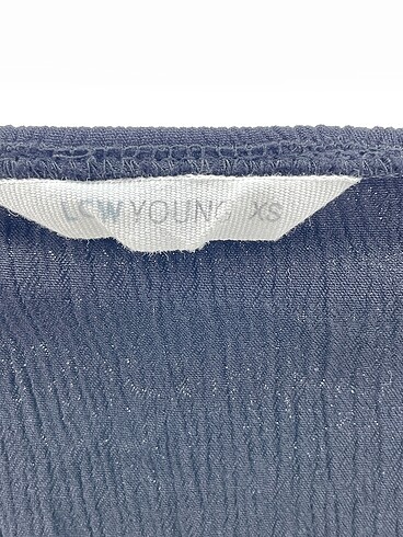 xs Beden siyah Renk LC Waikiki Bluz %70 İndirimli.