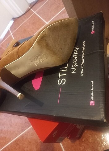 37 Beden Suet Stiletto çizme