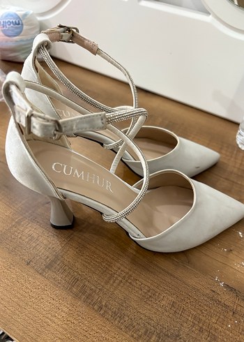 Süet Tokalı Kadın Topuklu Ayakkabı - Görsel 3