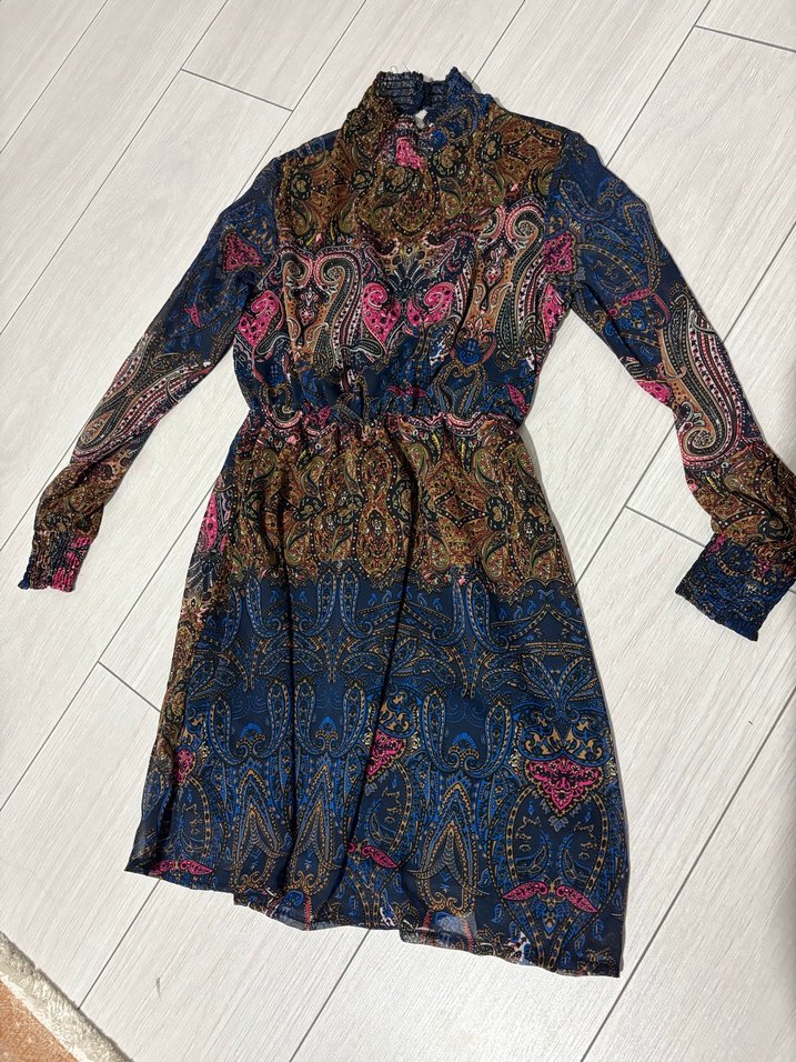 Uzun Kollu, Fırfırlı Bohem Desenli Elbise - Görsel 2