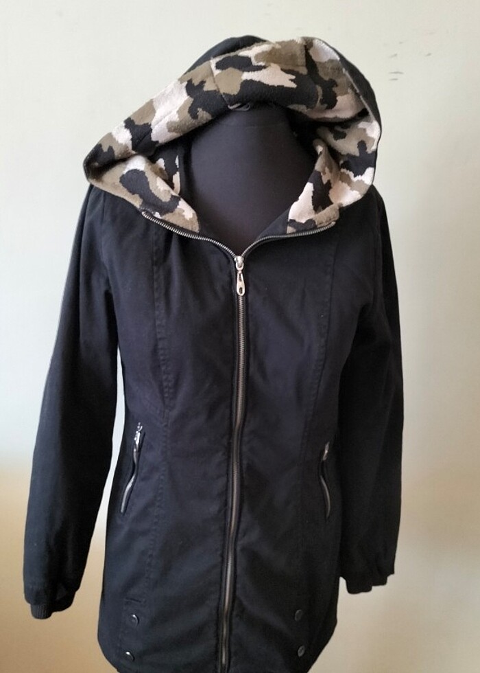 parka kadın - Görsel 3